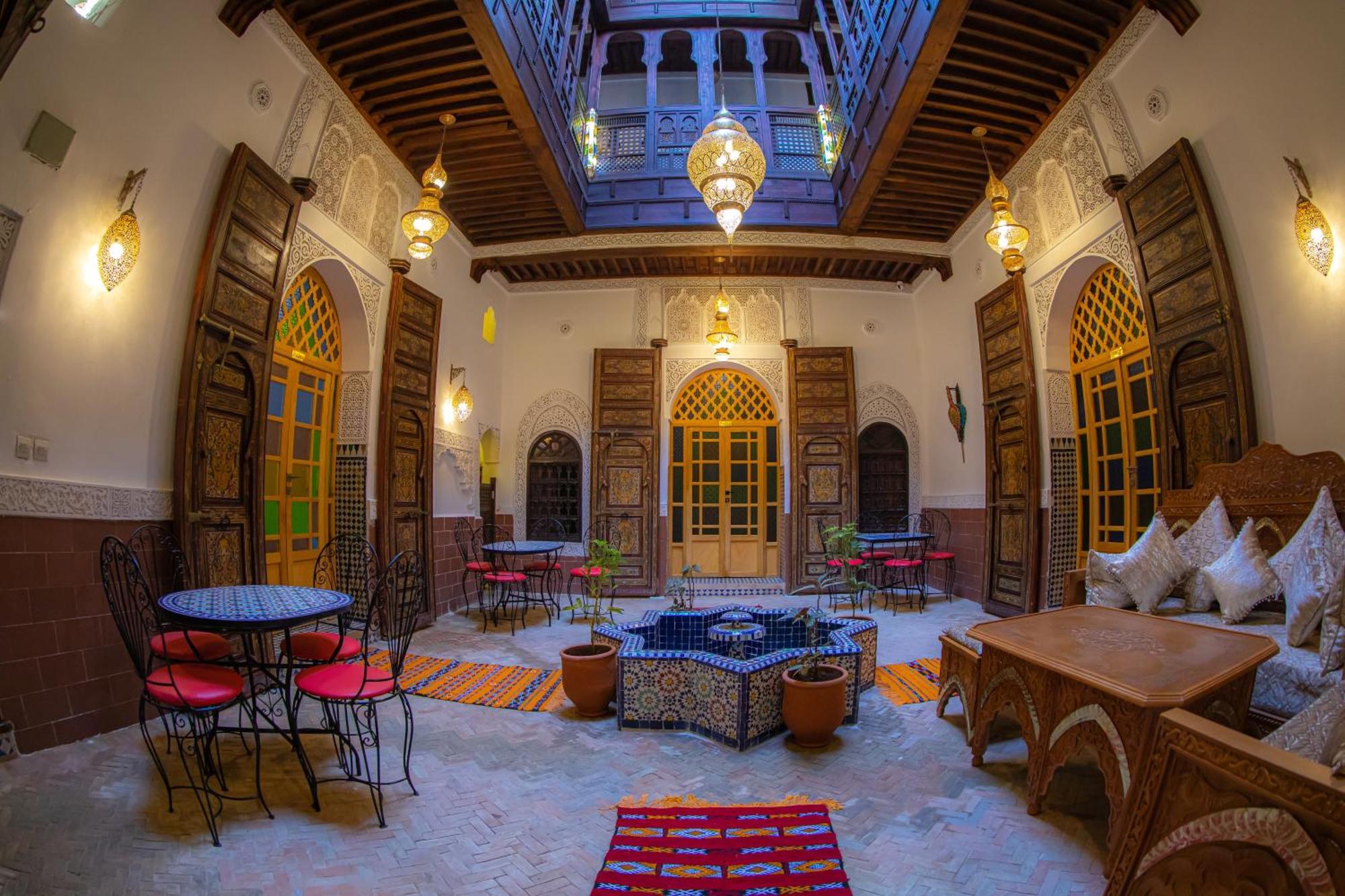 Riad Sekaya Фес Екстериор снимка