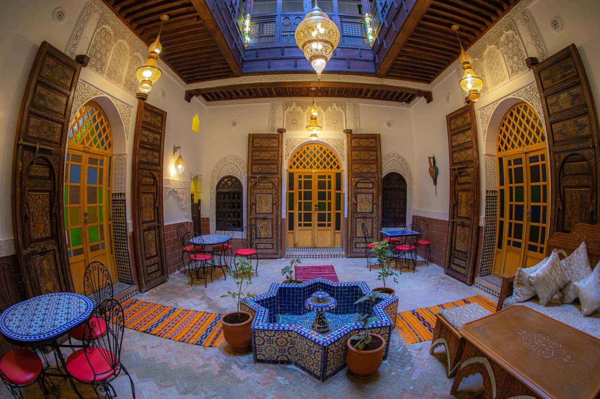 Riad Sekaya Фес Екстериор снимка