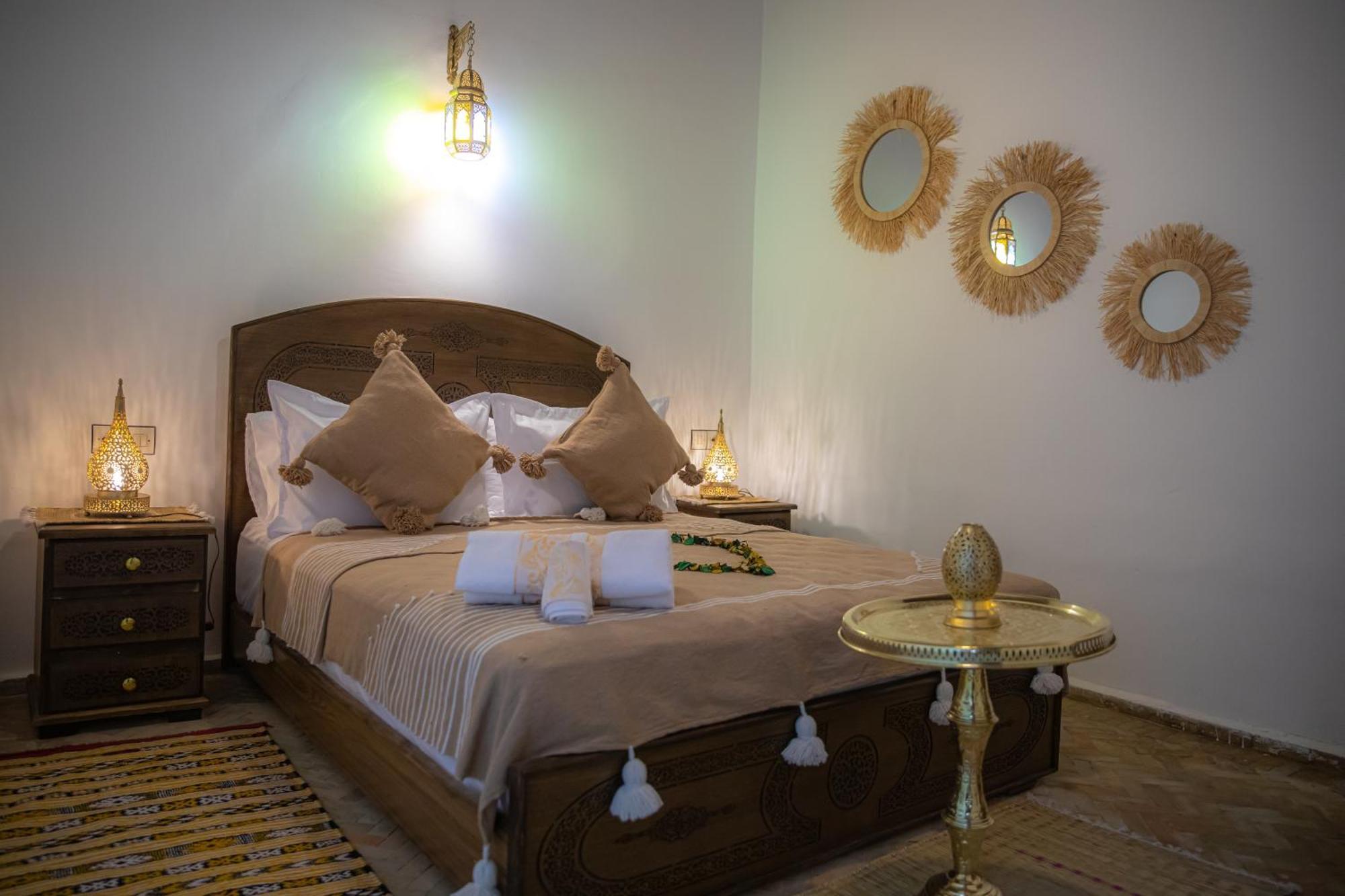 Riad Sekaya Фес Екстериор снимка